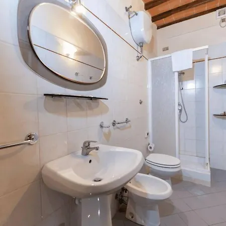 Centro Storico Elegante Suite, Wi-fi & Comfort Σαν Τζιμινιάνο